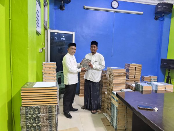 Pemkab Bireuen Alokasikan Rp250 Juta untuk 1.166 Eksemplar Kitab bagi 11 Dayah, Ini Judul yang Didistribusikan
