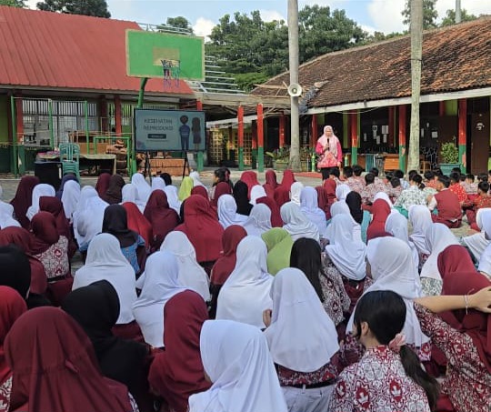 Puskesmas Kemiling Bekali 200 Siswa Baru SMPN 28 Bandar Lampung Soal Kesehatan Reproduksi dan PHBS