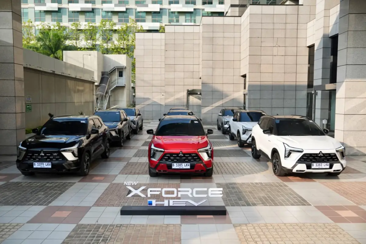 Perbandingan Wuling Almaz RS Pro Hybrid dan Mitsubishi XForce Hybrid: Dua SUV Hybrid Rp400 Jutaan dengan Karakter Berseberangan