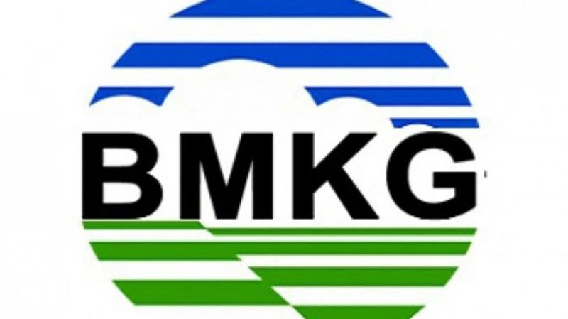 BMKG Ungkap Penyebab Cuaca Sumatera Barat Tak Menentu, Siang Panas Terik Sore Tiba-Tiba Hujan