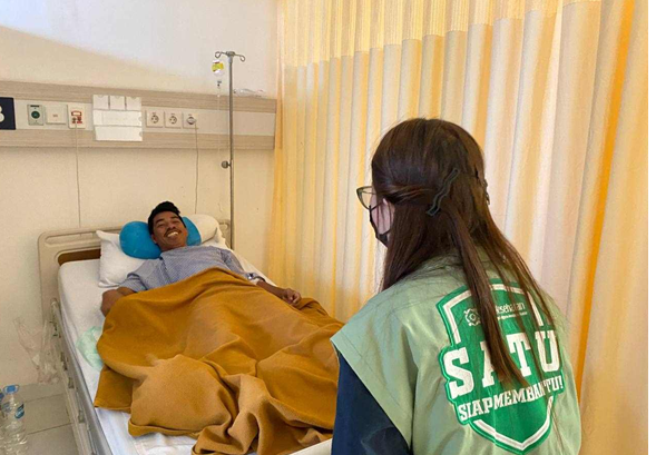Warga Batu Merah Ambon Jalani Operasi Hernia Berkat JKN, Firma Reza: Jangan Abaikan Rasa Sakit