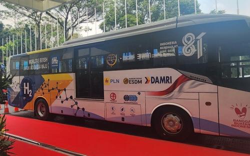 PLN Surplus Hidrogen 130 Ton Per Tahun, Bus Bertenaga Hidrogen Justru Tak Ada di Indonesia