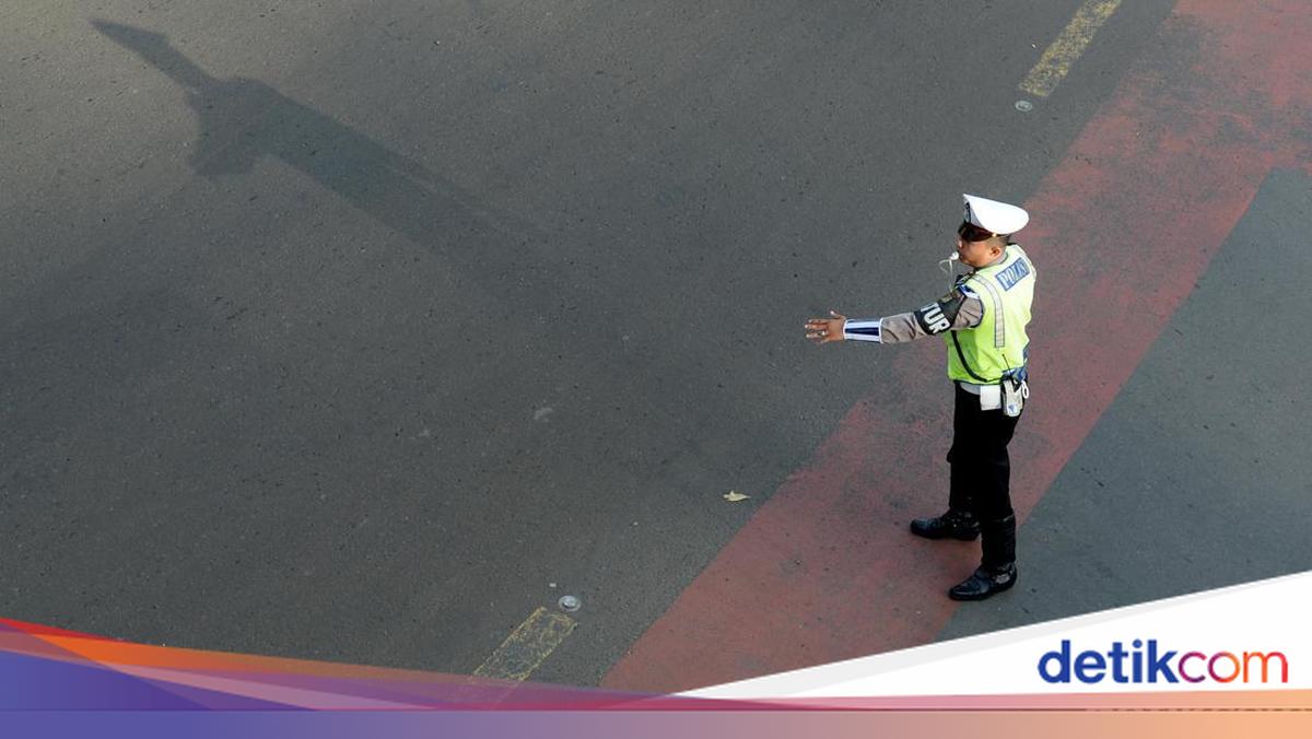 Polisi di Bantul Ditabrak Pemotor ABG Saat Menyeberangkan Pejalan Kaki, Kepala Berdarah dan Dirawat di RS