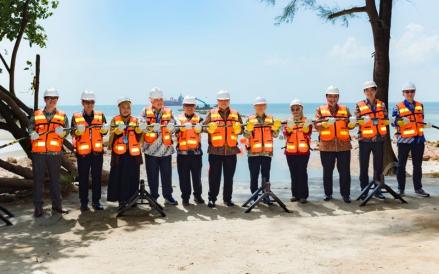 Telkom dan Telin Berhasil Mendaratkan Kabel Bawah Laut Batam-Singapura, Target Operasional Segera Terealisasi