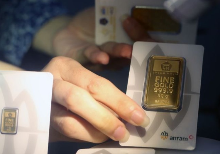 Harga Emas Antam Hari Ini Rp2,635 Juta per Gram, Simak Selisih Buyback dan Pajak Transaksinya