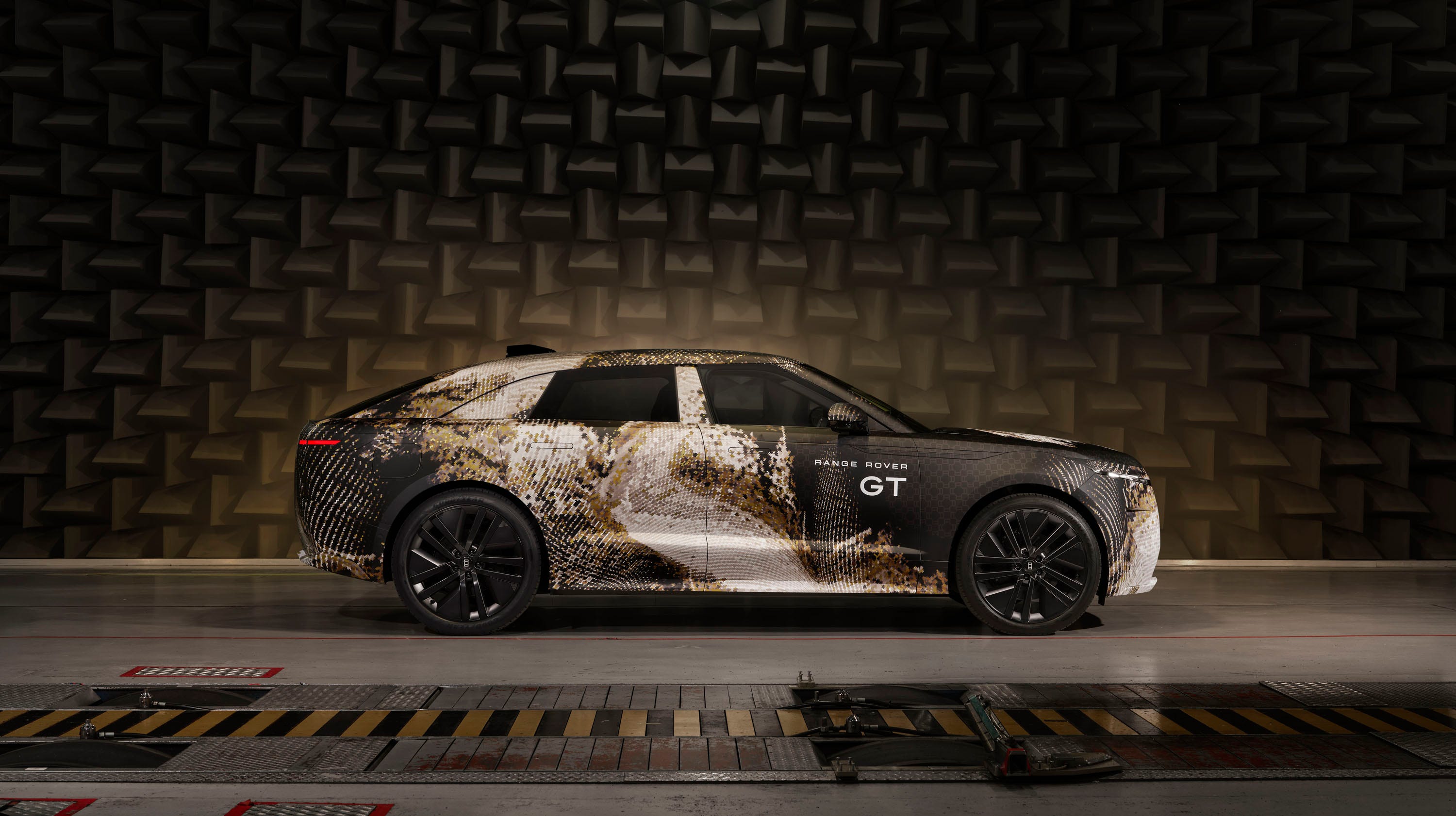 Range Rover GT Prototype Terlihat, SUV Coupe Paling Rendah Sepanjang Sejarah