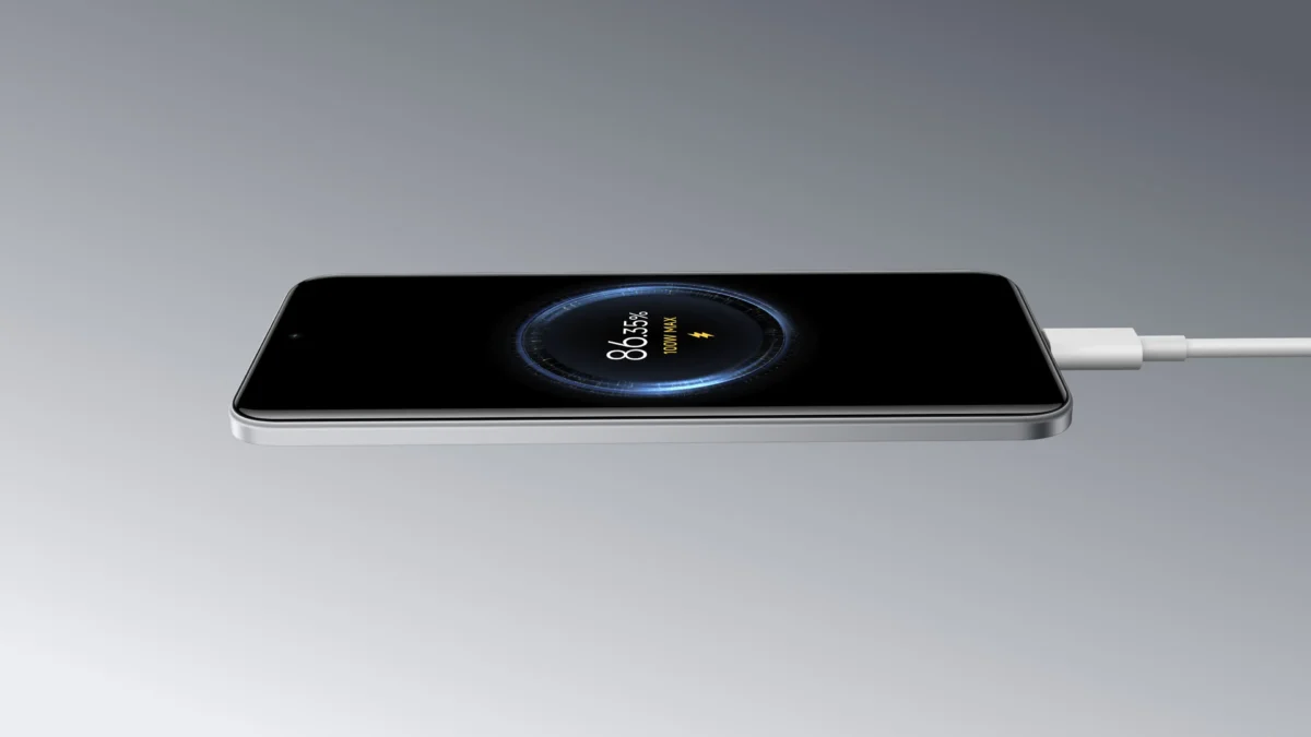 9 Tips Bikin Baterai Smartphone Awet: Mitos Cas 100% Malam Hari Terbantahkan