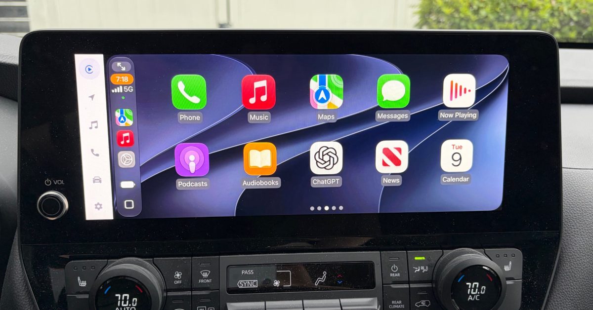 iOS 27 untuk CarPlay: Siri AI Makin Cerdas dengan Percakapan Kontekstual, Dukungan Aplikasi Video Resmi Hadir