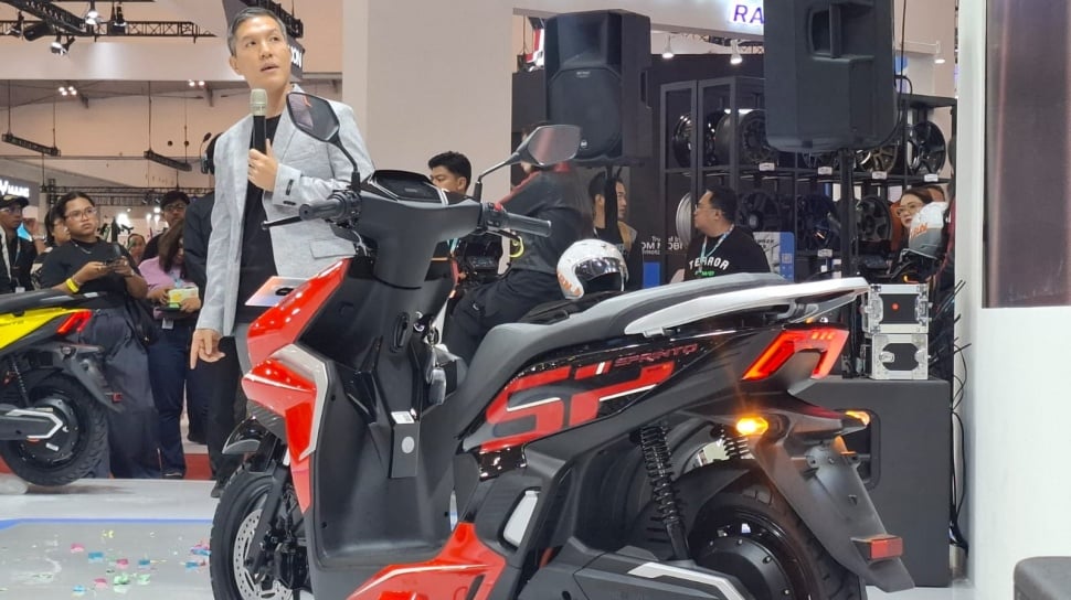 5 Motor Listrik Populer di Indonesia dengan Harga Setara Vario, dari Indomobil Sprinto hingga Polytron
