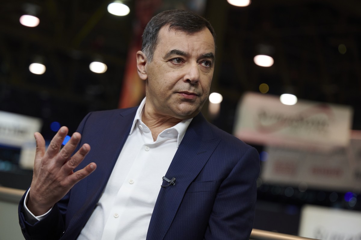 Mobileye Siapkan Suksesi CEO, Fokus Garap Robotaxi dan Robot Humanoid Mulai 2027