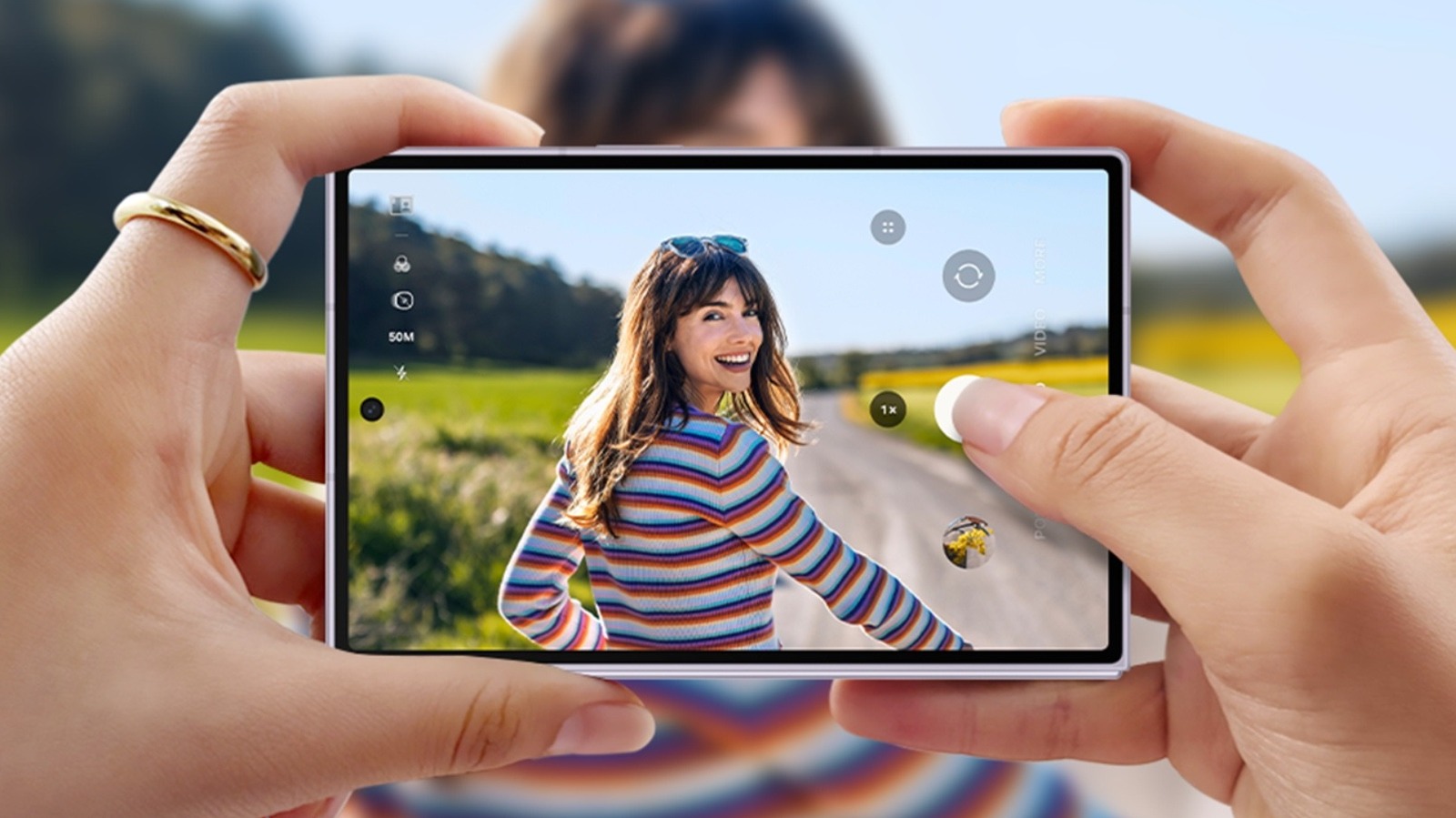 Apple Tertinggal Jauh di Ponsel Lipat, Desain Mirip Galaxy Z Fold 8 Dianggap Bencana