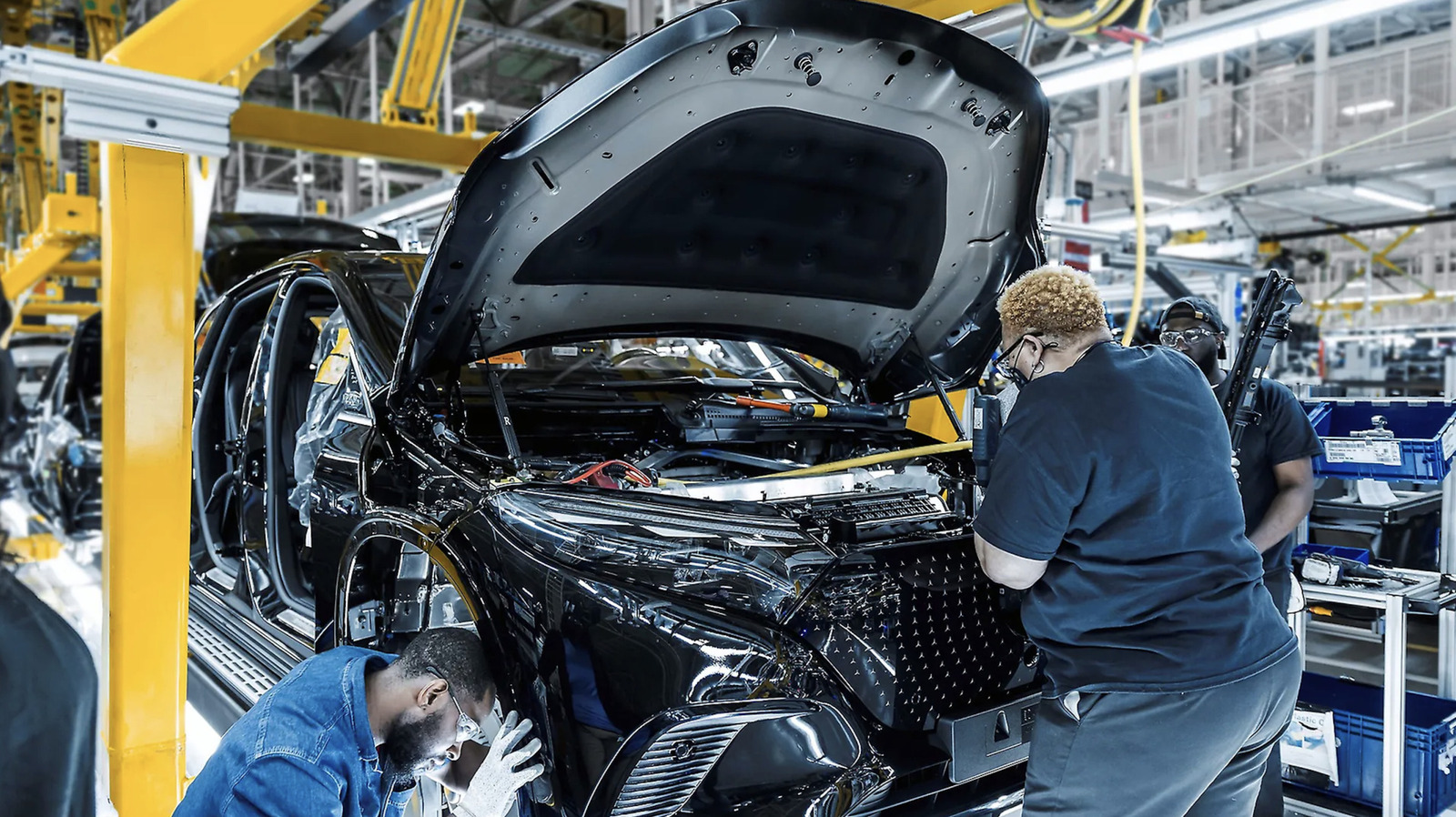 Regulasi Kepemilikan Asing Baru di AS Ancam Nasib Mercedes-Benz, Penjualan 343.000 Unit Bisa Terganggu