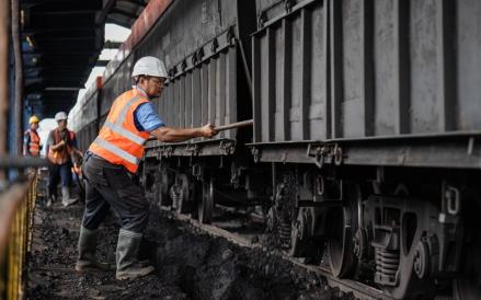 Penjualan Batu Bara PTBA Tembus 21,1 Juta Ton di Semester I-2026, Ekspor ke Vietnam hingga India Melonjak