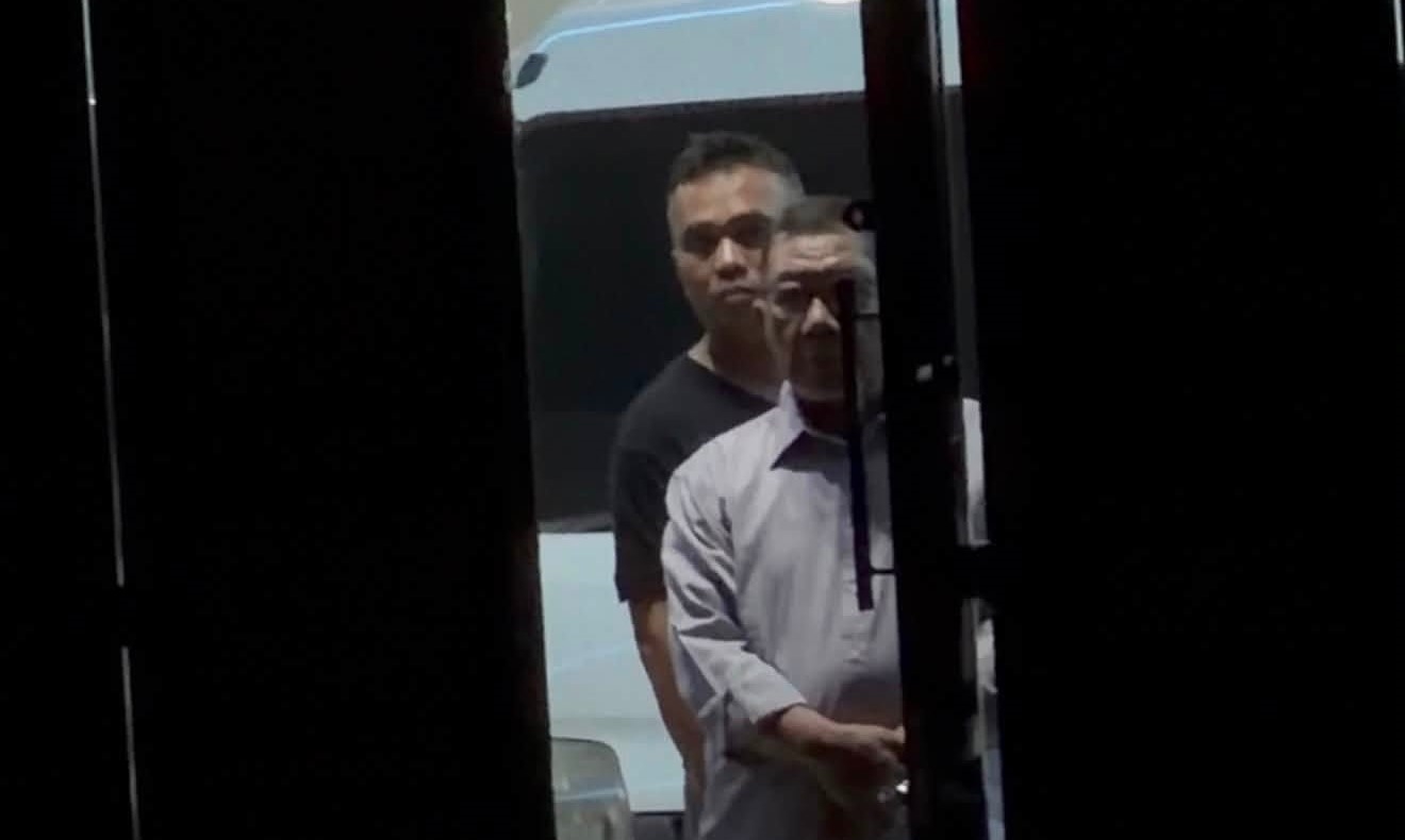 KPK Geledah Rumah Kadis PUPR Bengkulu 7 Jam, Enam Koper Dibawa – Dua Tokoh Bantah Terlibat OTT