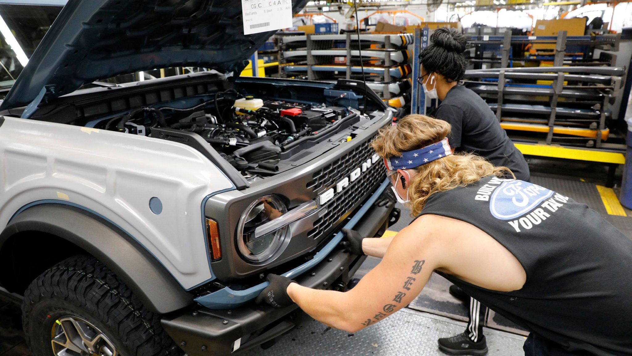 Ford Recall 565.691 Unit Bronco Akibat Kabel Mesin Terbuka Bisa Sebabkan Kebakaran