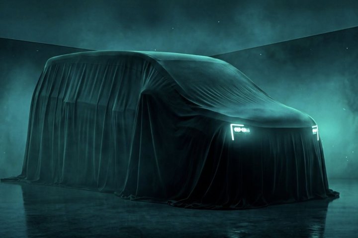 Aletra Perkenalkan Teaser MPV Listrik Baru, ‘Adik’ L8 Siap Meluncur di GIIAS 2026