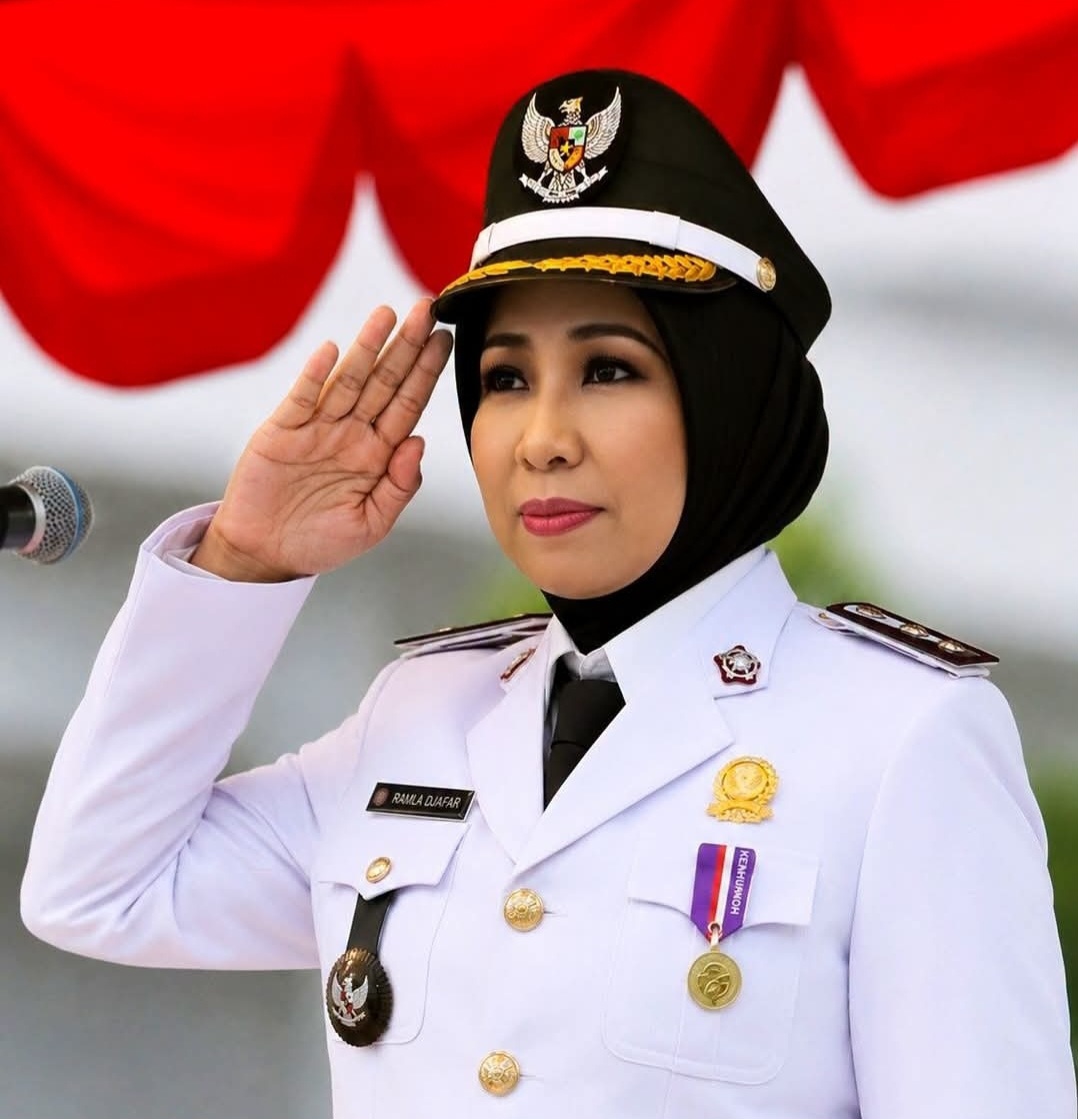 Kades Toto Utara Bone Bolango Raih Sederet Penghargaan Nasional – Kini Dinonaktifkan, Ini Kata Ramla Djafar