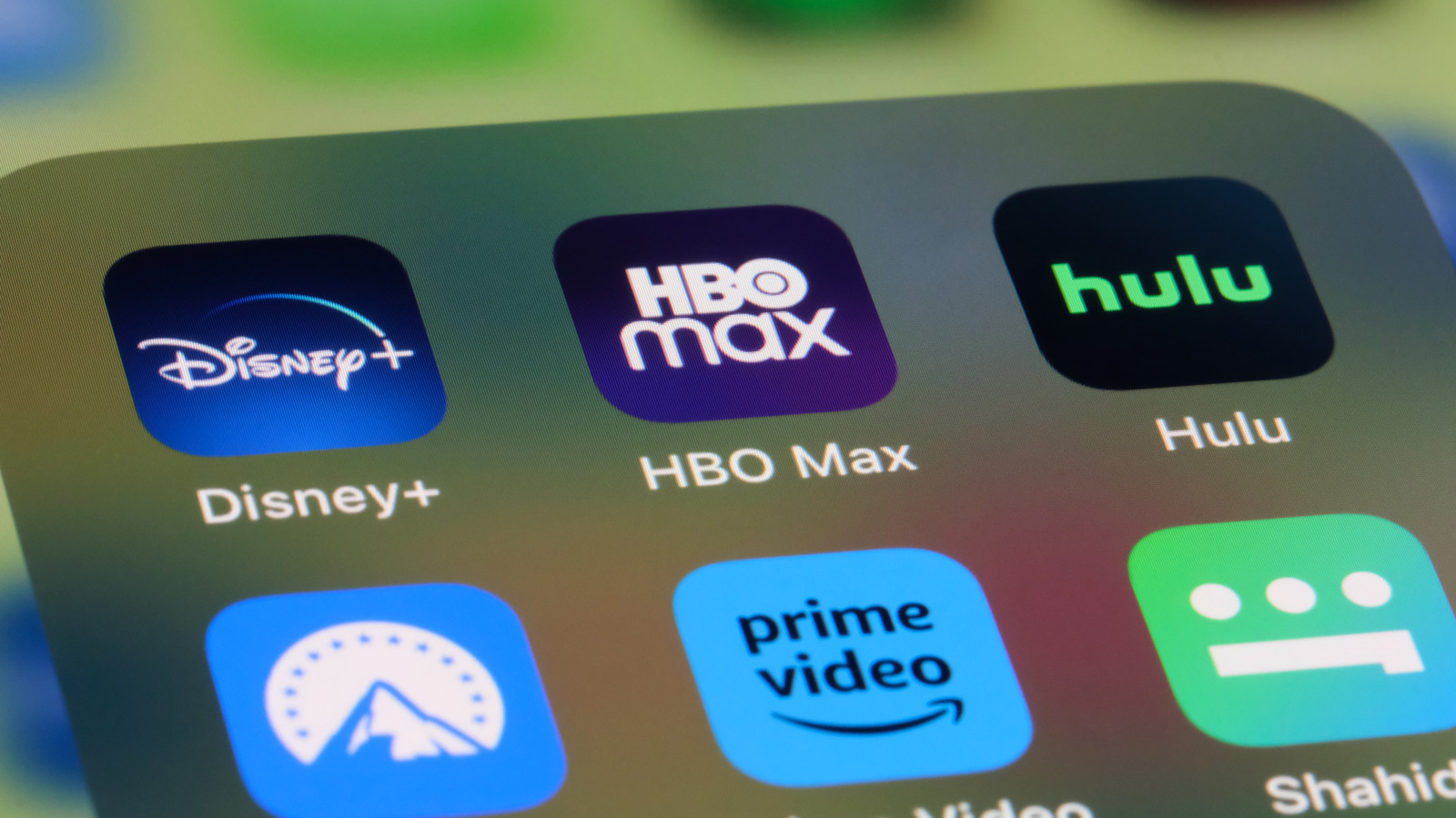 Amazon Digugat Warner Bros. karena Bajak Eksekutif HBO Max, Tawari Gaji dan Biaya Hukum