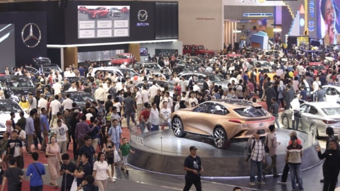 Regulasi Spion Motor Diingatkan Kembali, Yamaha Siapkan Motor Listrik Baru – Pasar SUV Juga Bergolak Jelang GIIAS 2026