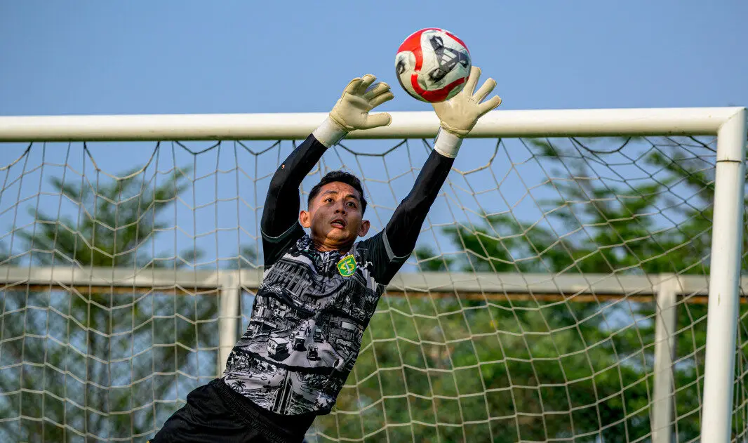 Reza Arya Pratama Pilih Persebaya, Target Kembali ke Timnas Indonesia Usai Tolak Lima Klub