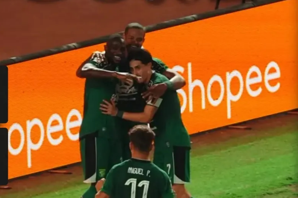 Gol Bunuh Diri Radovan Pankov Hantui Debut Shin Tae-yong, Persebaya Kalahkan Persija 1-0