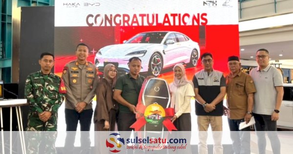 BYD Seal Performance Jadi Hadiah Utama Shop & Greet Kalla Property, Dibawa Pulang Achmad Muhammad