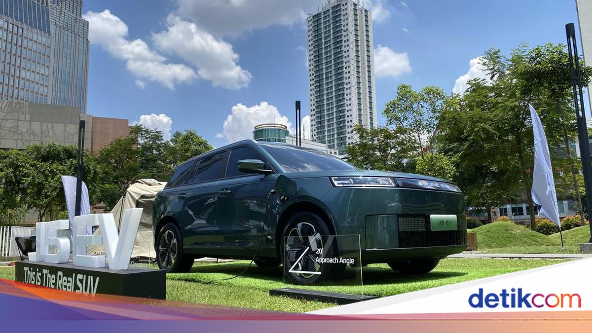Penjualan Mobil Listrik di Indonesia Melonjak 80,8%, Tapi ICE Masih Dominasi 73% Pasar Semester I 2026