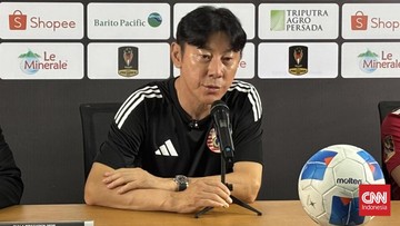 Gol Bunuh Diri Radovan Pankov dan Gol Dianulir Warnai Debut Shin Tae Yong Bersama Persija