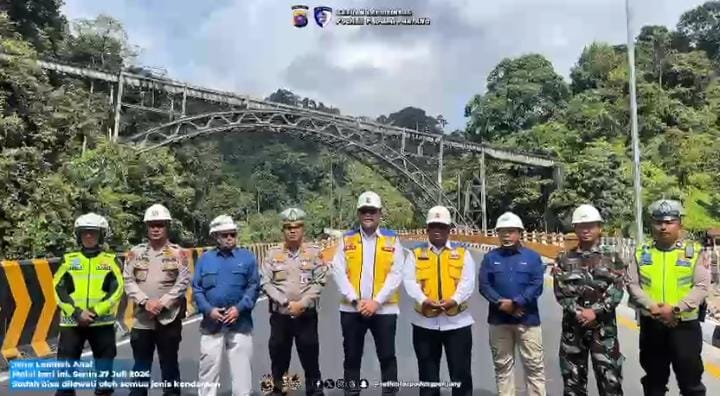 Jalur Lembah Anai Sumatera Barat Kembali Dibuka untuk Semua Kendaraan Usai Rehabilitasi Pascabencana