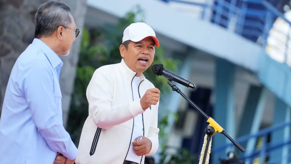 Gubernur Jabar Dedi Mulyadi Wajibkan Siswa SMA/SMK Memungut dan Memilah Sampah, Masuk Praktikum IPA