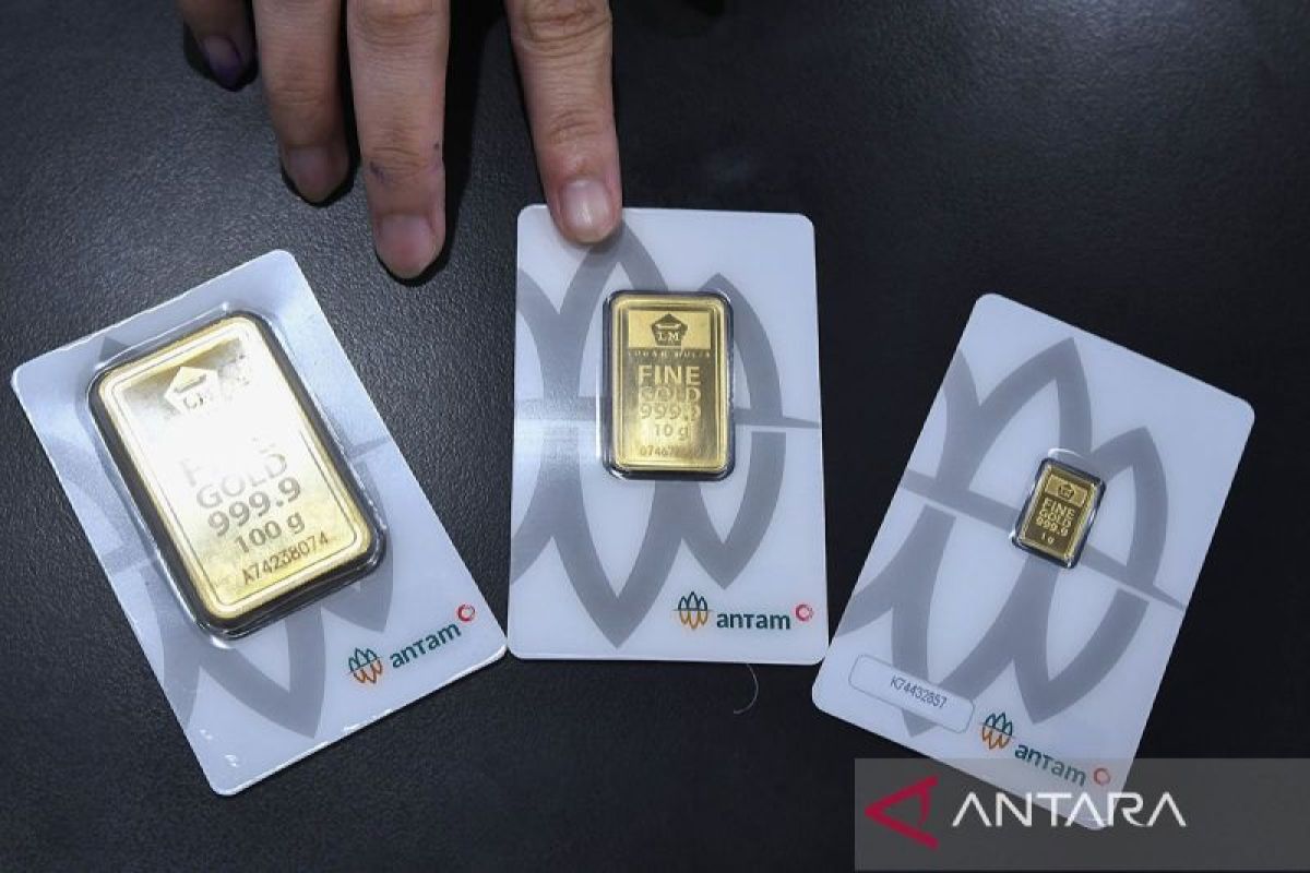 Harga Emas Antam di Banten Naik Rp10.000 per Gram, Buyback Tembus Rp2.370.000
