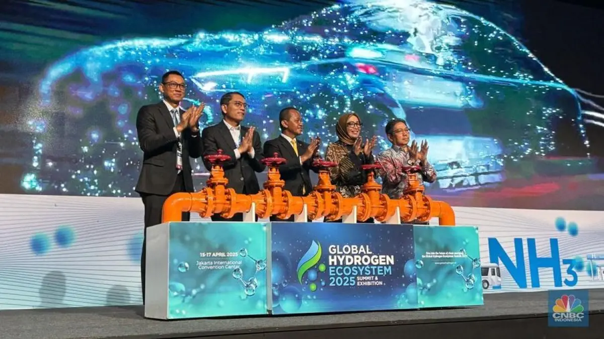 Indonesia Kelebihan Stok Hidrogen 125 Ton per Tahun, PLN Dorong TransJakarta Pakai Bahan Bakar Ini