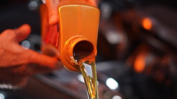 Ganti Oli Lebih Cepat untuk Mobil yang Sering Terjebak Macet, Ini Rekomendasi Pertamina
