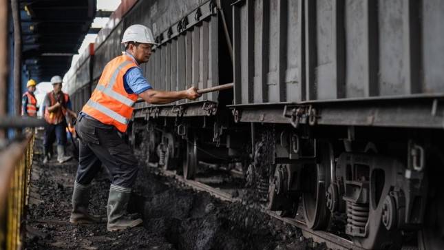 Penjualan Batu Bara PTBA Sentuh 21,1 Juta Ton di Semester I 2026, Pasar Domestik Masih Mendominasi