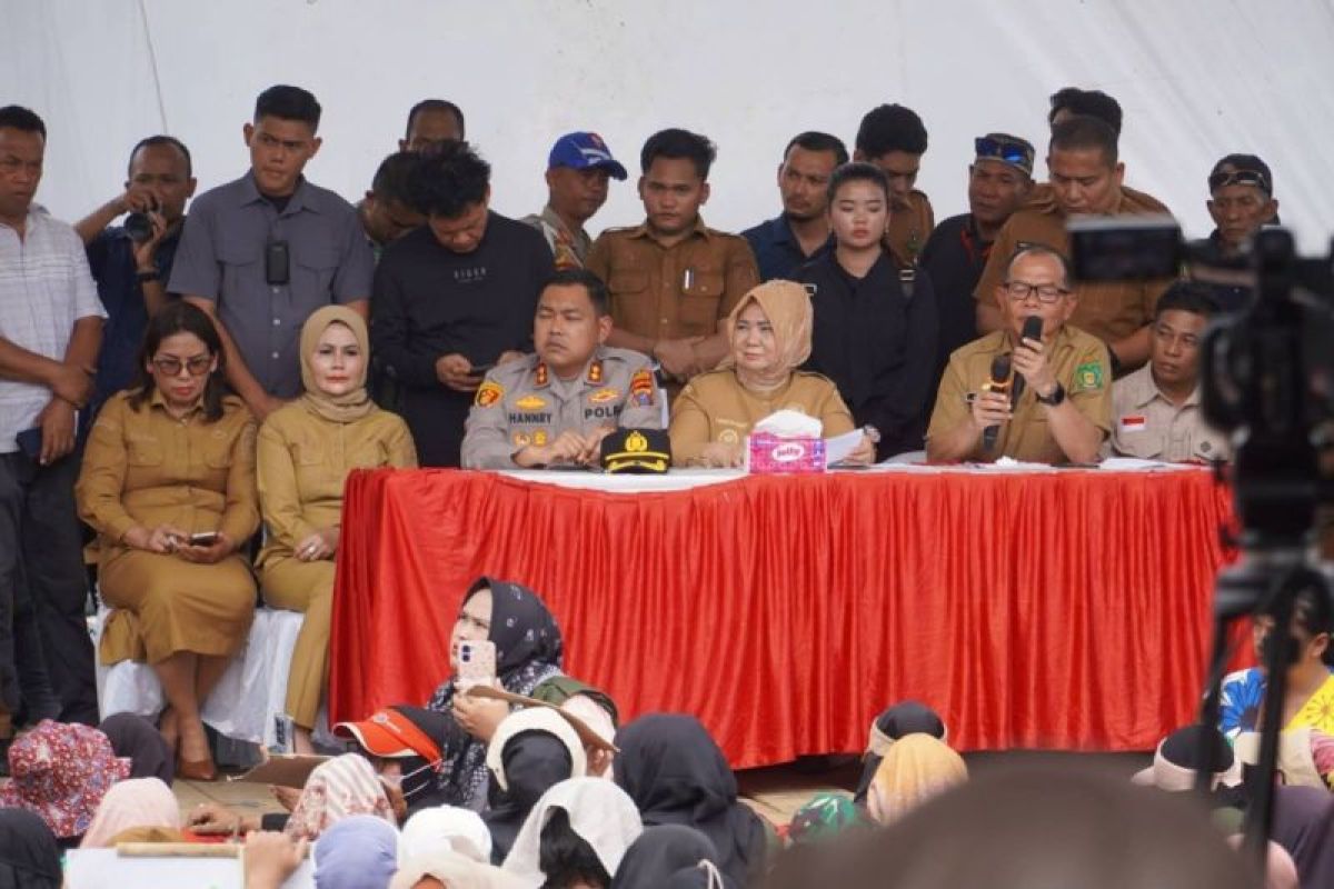 Plt Bupati Langkat Tiorita Kawal Percepatan Bantuan Banjir, 73 Ribu Warga Masuk Daftar Penerima Tahap II