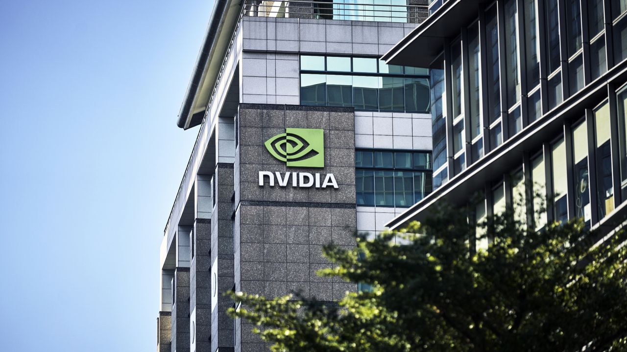 Karyawan Nvidia Ditahan di Taiwan atas Dugaan Pemalsuan Dokumen terkait Penyelundupan Chip AI ke China