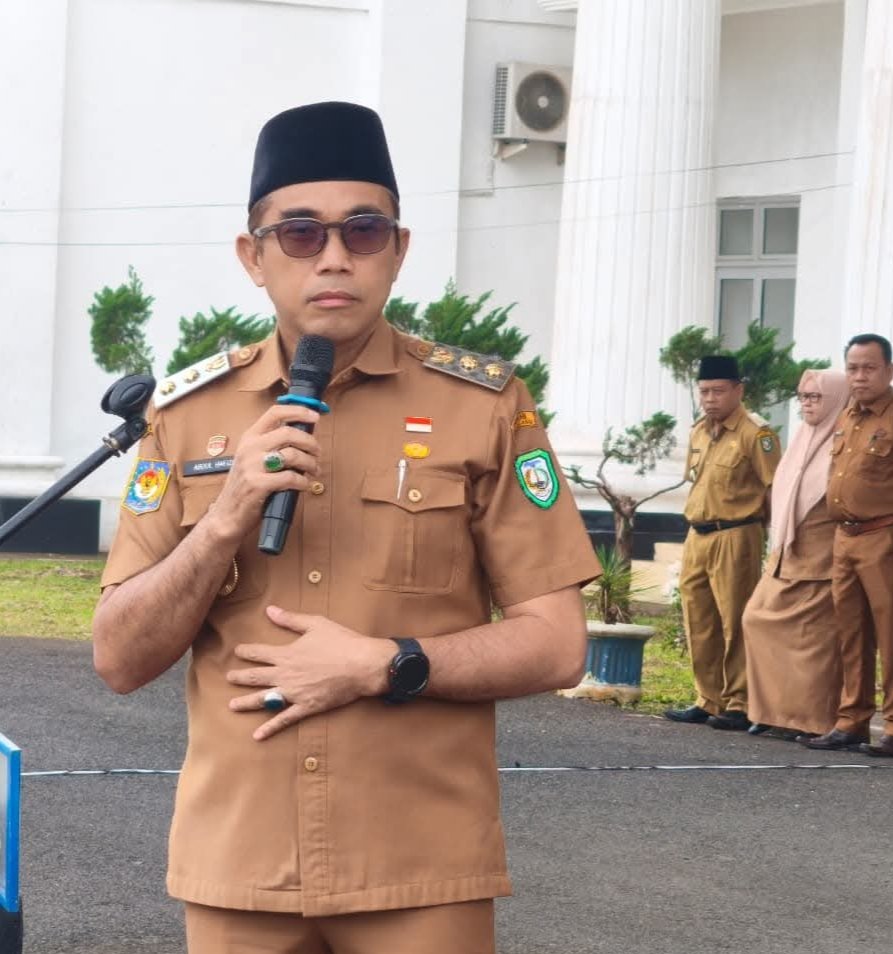 Wabup Kepahiang Abdul Hafizh Pimpin Apel Gabungan ASN: Disiplin Kerja Jadi Syarat Remunerasi dan Target Infrastruktur Harus Tuntas