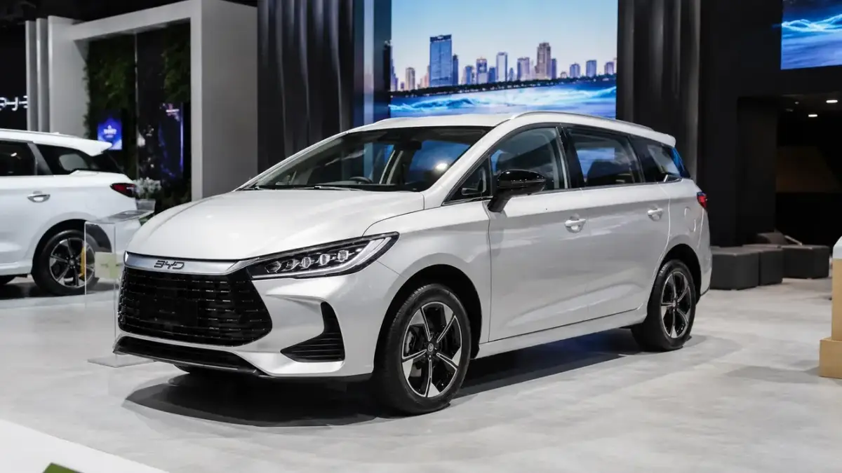 DFSK E5 Plus Siap Sambut GIIAS 2026, Segmen PHEV Kini Diisi 9 Model dari Rp 298 Juta