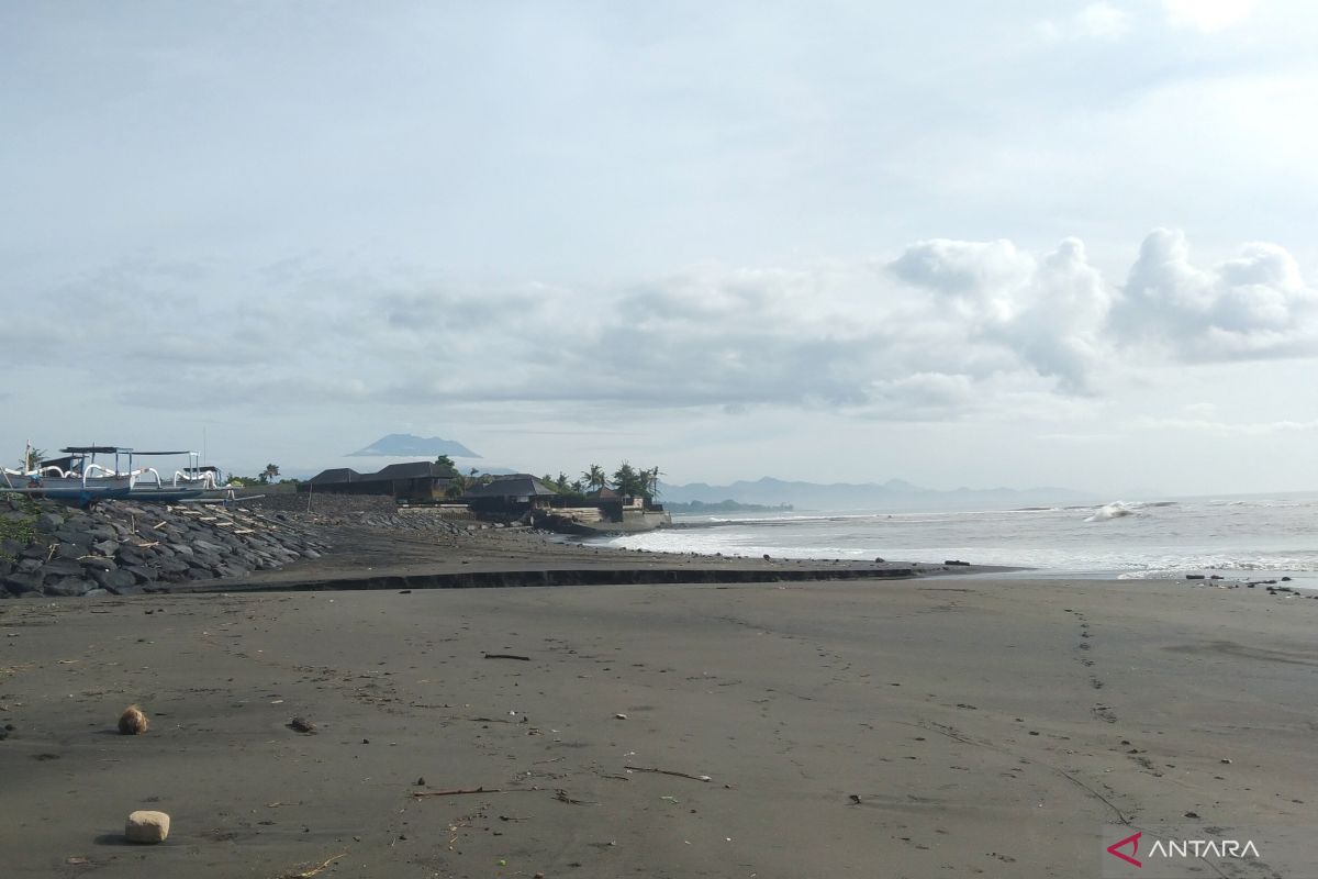 Cuaca Bali-Nusra Selasa Ini Beragam: Denpasar Berawan, Mataram Hujan Ringan, Kupang Berawan Tebal