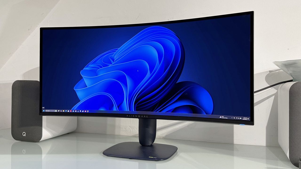 Alienware Rilis Monitor OLED Ultrawide 34-Inci Terbaru, Lebih Terang dan Lebih Cepat dengan Harga Lebih Murah dari Pesaing