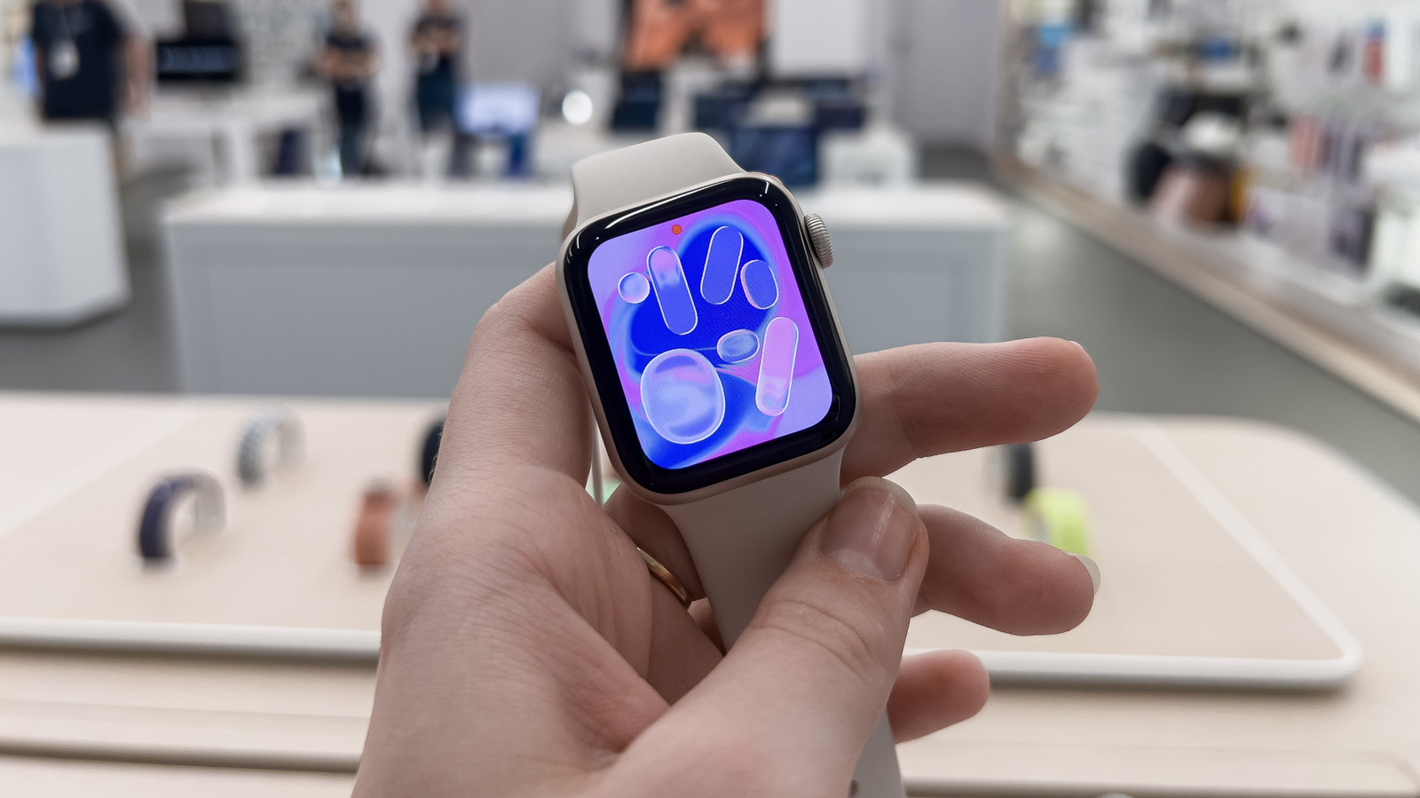 Apple Watch SE 3 Lebih Murah Rp 2,5 Juta dari Series 11, Ini yang Dikorbankan