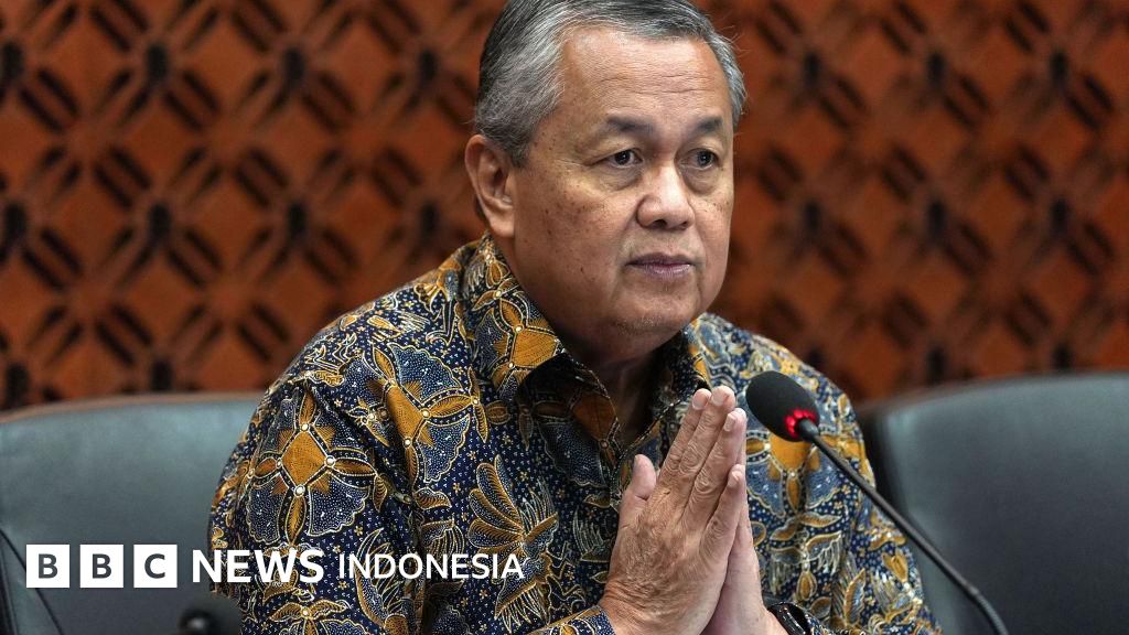 IHSG Tertekan, Rupiah Tembus Rp18.000 Usai Gubernur BI Perry Warjiyo Mundur Mendadak