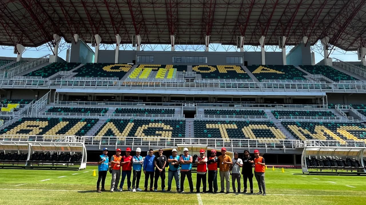 PLN Jaga Pasokan Listrik di Stadion Gelora Bung Tomo untuk Piala Presiden Elite 2026, 60 Personel Disiagakan