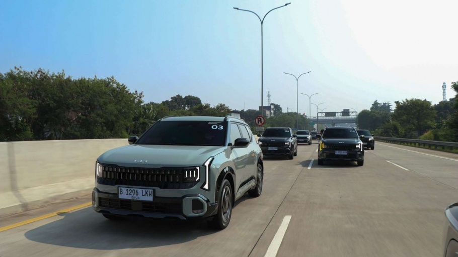 Test Drive All New Kia Seltos: Kabin Premium dan Panoramic Sunroof Jadi Andalan di Segmen SUV Kompak