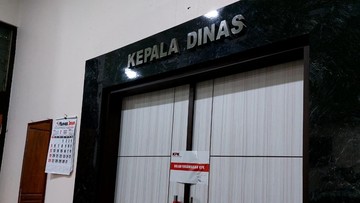 KPK Segel Kantor PUPR Pemalang dan Rumah Kerabat Bupati usai OTT Anom Widiyantoro