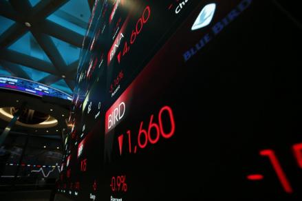 IHSG Tertekan di Level 6.130, MNC Sekuritas Rekomendasikan Buy on Weakness untuk ADMR dan TPIA