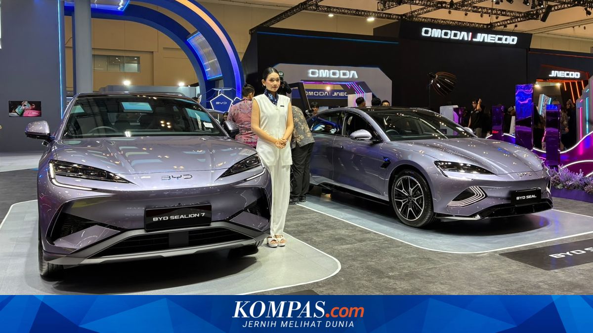 BYD Kuasai 35 Persen Pasar Mobil Listrik Indonesia, M6 Terjual 4.000 Unit