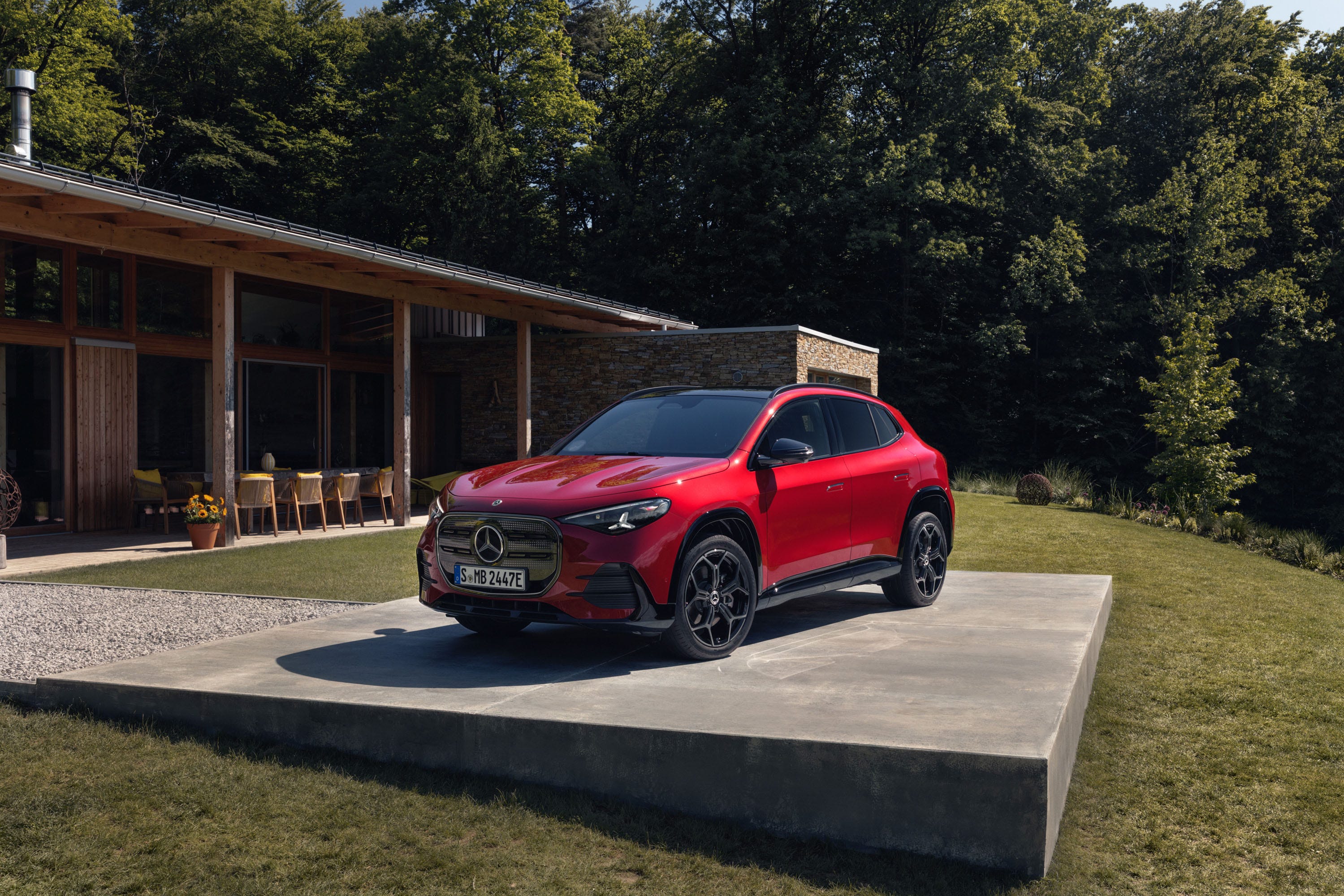 Mercedes-Benz GLA 2028 Generasi Baru Pilih Jadi EV Dulu, Baru Hybrid Menyusul