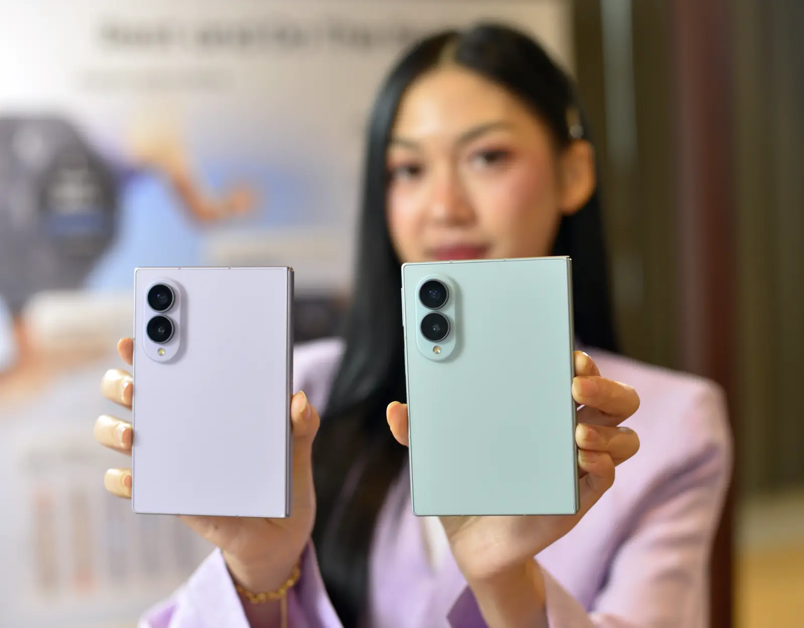 Review Awal Samsung Galaxy Z Fold8: Layar 4:3 Bikin Baca Buku dan Edit Video Lebih Enak, Tapi Kamera Masih Kalah dari S26 Ultra