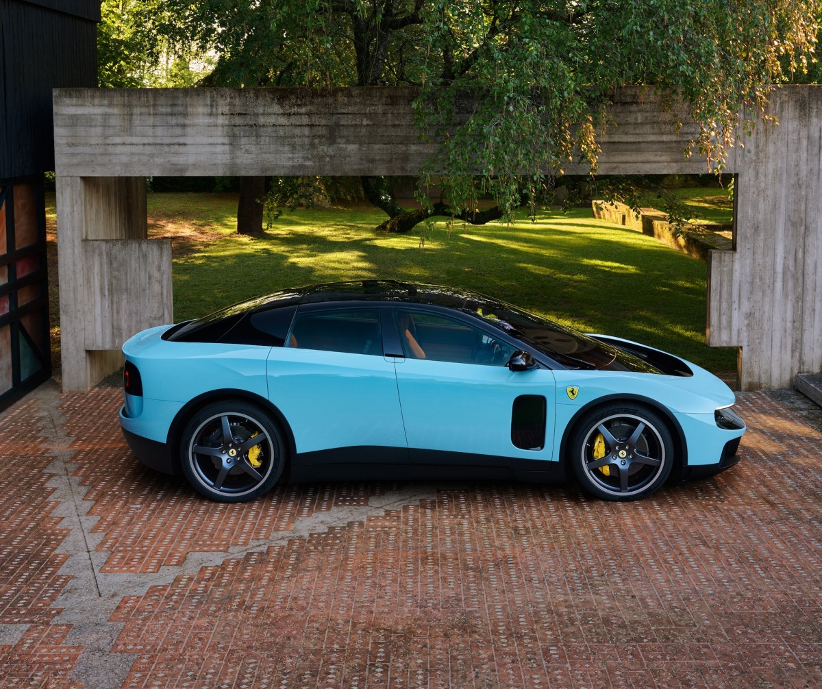 Ferrari Luce EV Terjual 500 Unit dalam Dua Bulan, Membungkam Haters Internet yang Meragukan